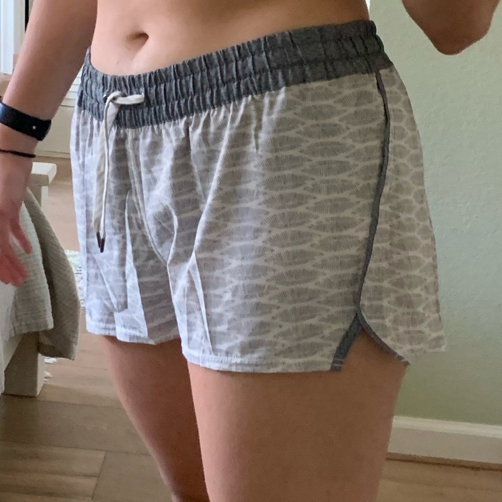 Vuori athletic shorts